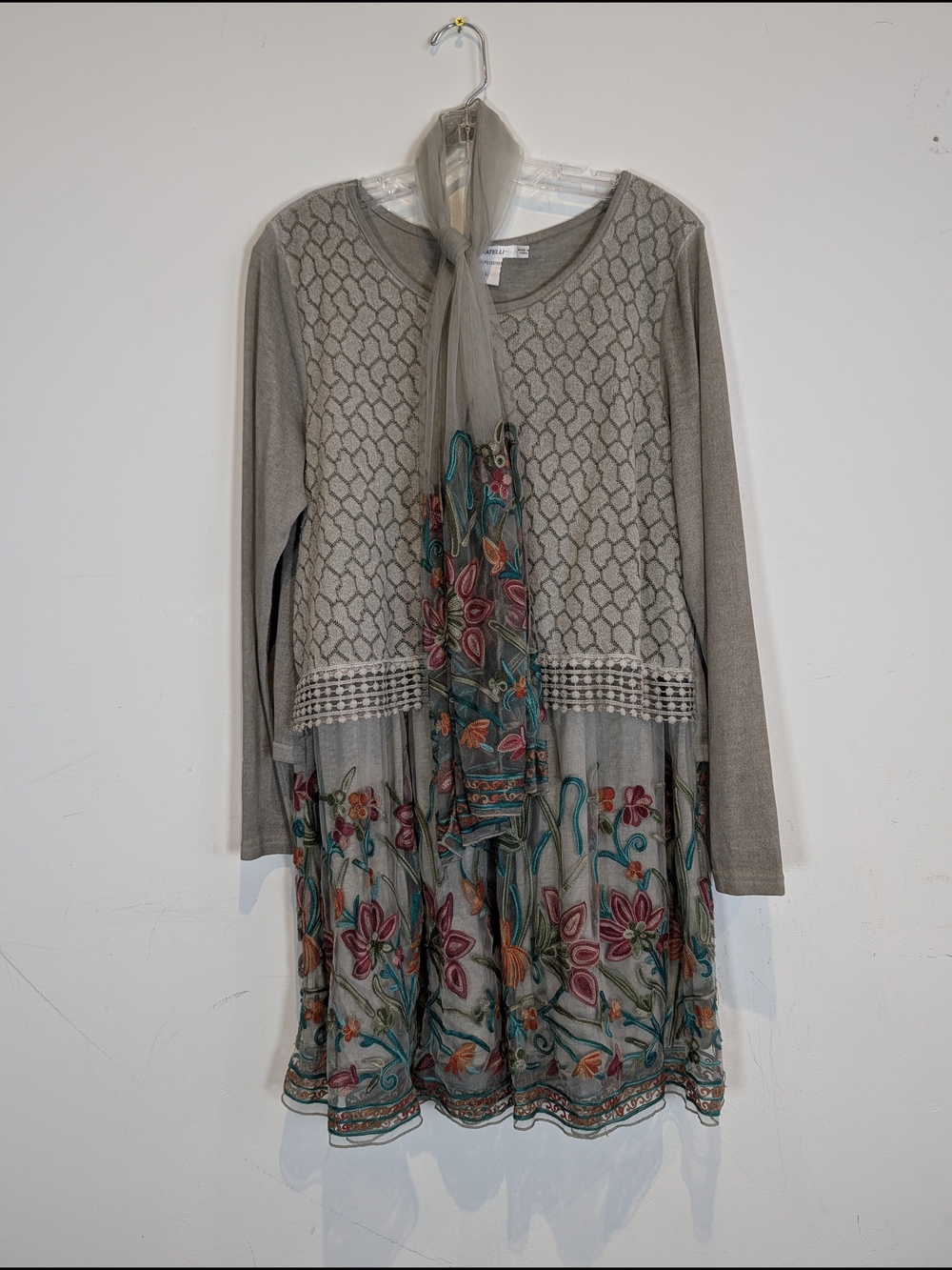 FERATELLI Embroidered Grey Floral Sheer Panel Dress with Scarf, Size Large